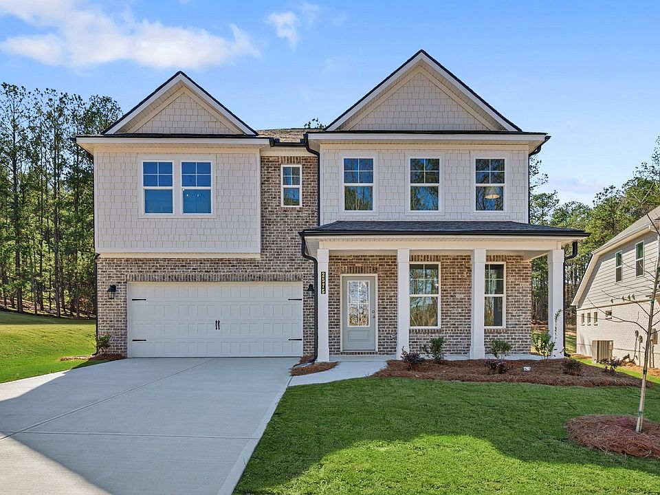 Front exterior of Brier Creek floorplan with 2-car garage