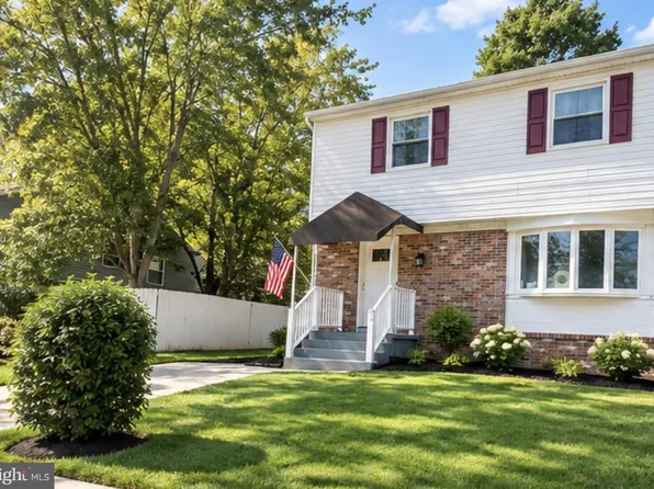 1044 Vena Ln, Pasadena, MD 21122