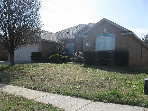 3rd image of 4304 Grassy Glen Dr