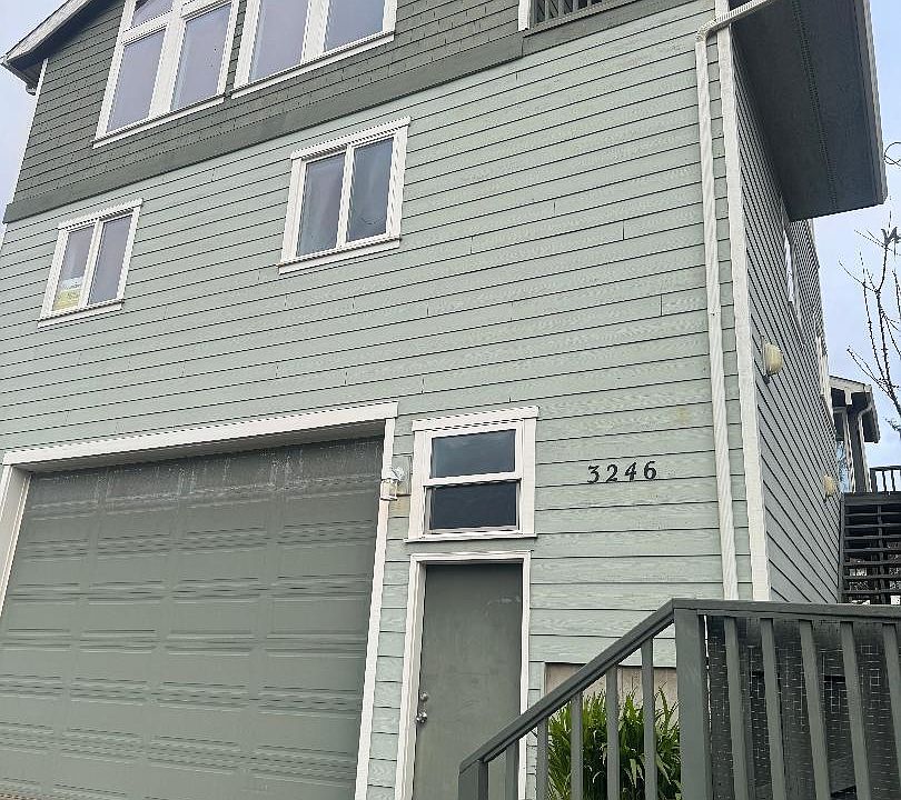1st image of 3246 NW Mast Ave
