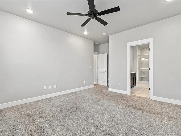 1911 W Wind Drift St — Photo 21