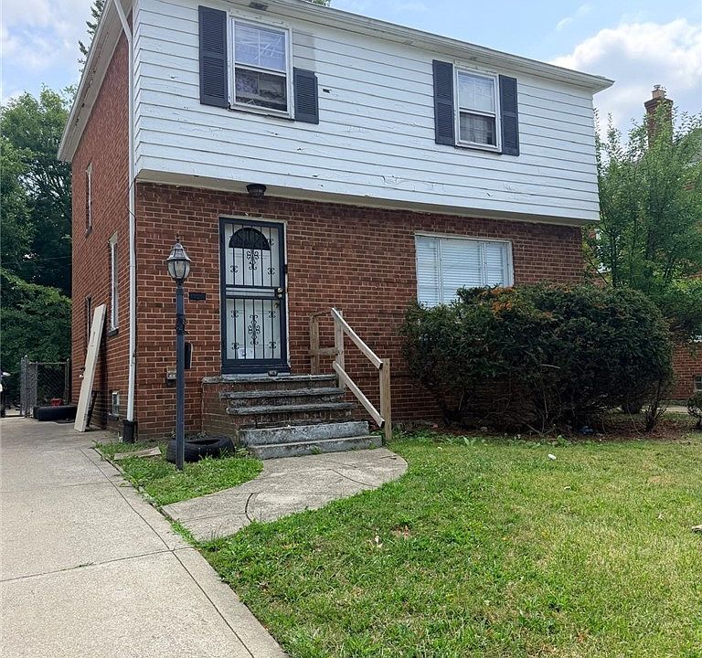 1st image of 3881 E 155th St
