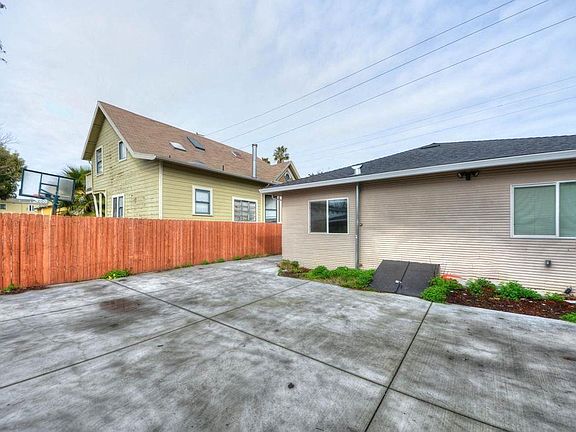 5th image of 477 S 11th St