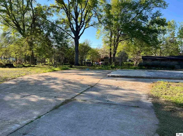 205 Cleveland St, Tallulah, LA 71282