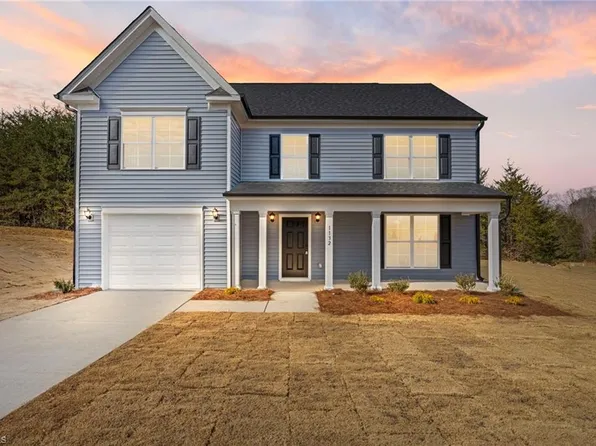 1144 Mountain Ridge Rd, Rural Hall, NC 27045