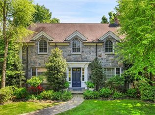 100 Garden Rd, Scarsdale, NY 10583