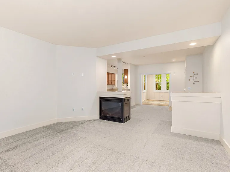 8535 Avondale Rd NE #A202 — Photo 5