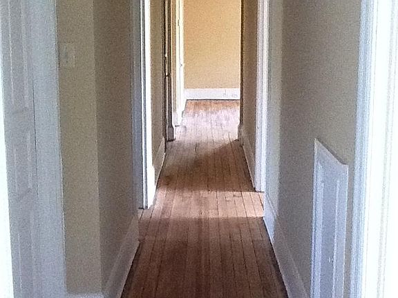 5th image of 600 Gay St APT 3