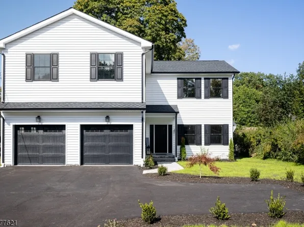 27 Central Ave, Morris Plains Boro, NJ 07950