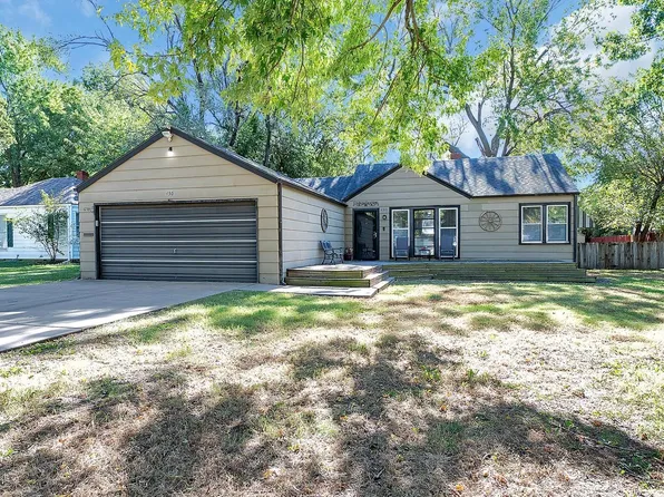 4301 E Clark St, Wichita, KS 67218