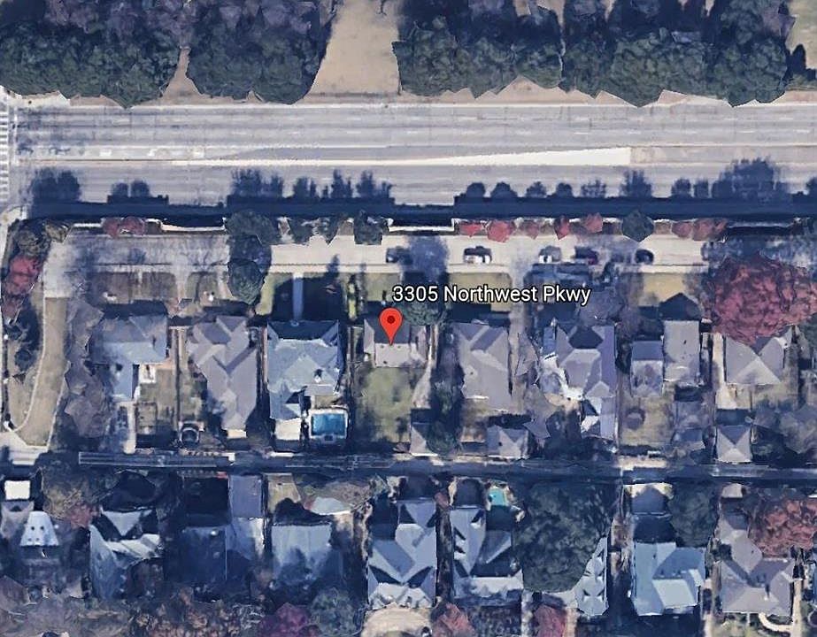 2nd image of 3305 Northwest Pkwy