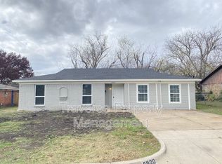 5920 Jennie Dr, Fort Worth, TX 76133