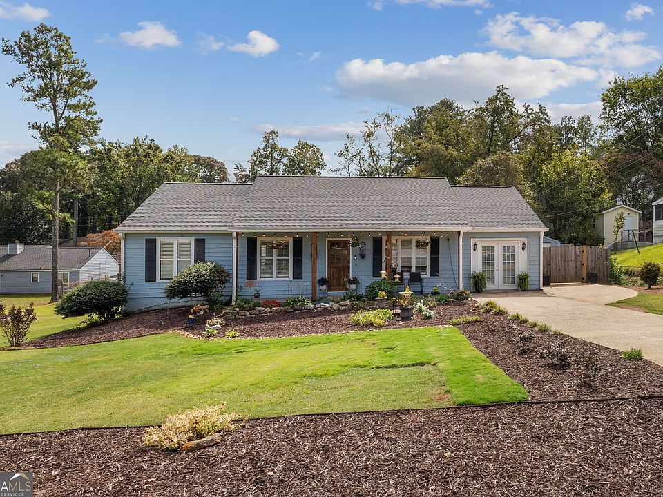 1st image of 305 Knollwood Ln