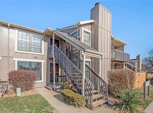 12637 W 110th Ter, Overland Park, KS 66210