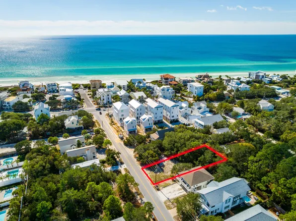 9 San Juan Ave, Pt Washington, FL 32459