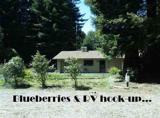 120 Tanbark Ln, Crescent City, CA