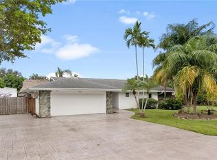 2430 SW 86th Ave, Davie, FL 33324