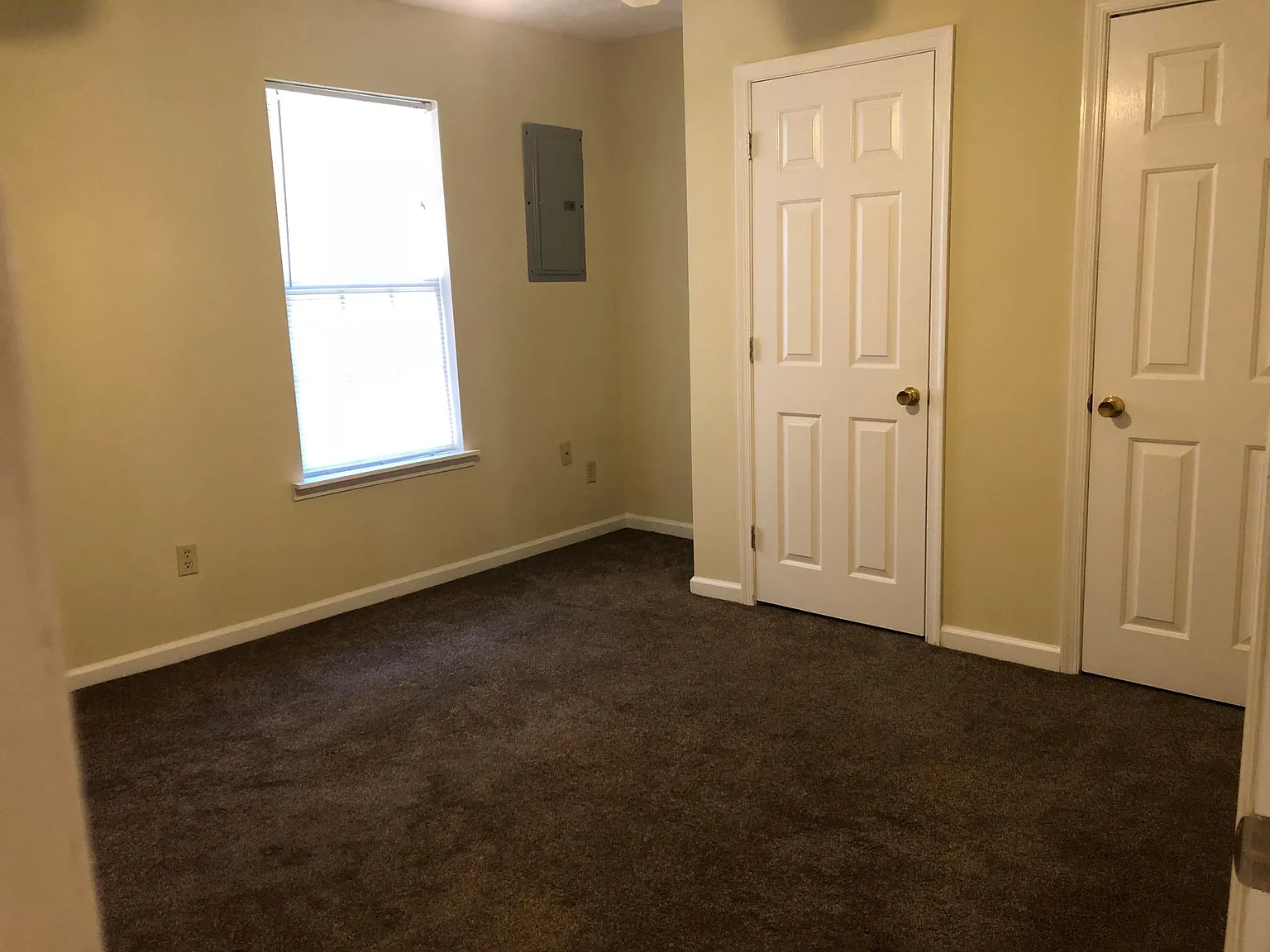 149 Caleb Dr — Photo 3