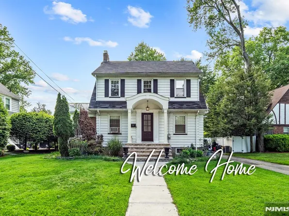 537 Seminole St, Oradell, NJ 07649