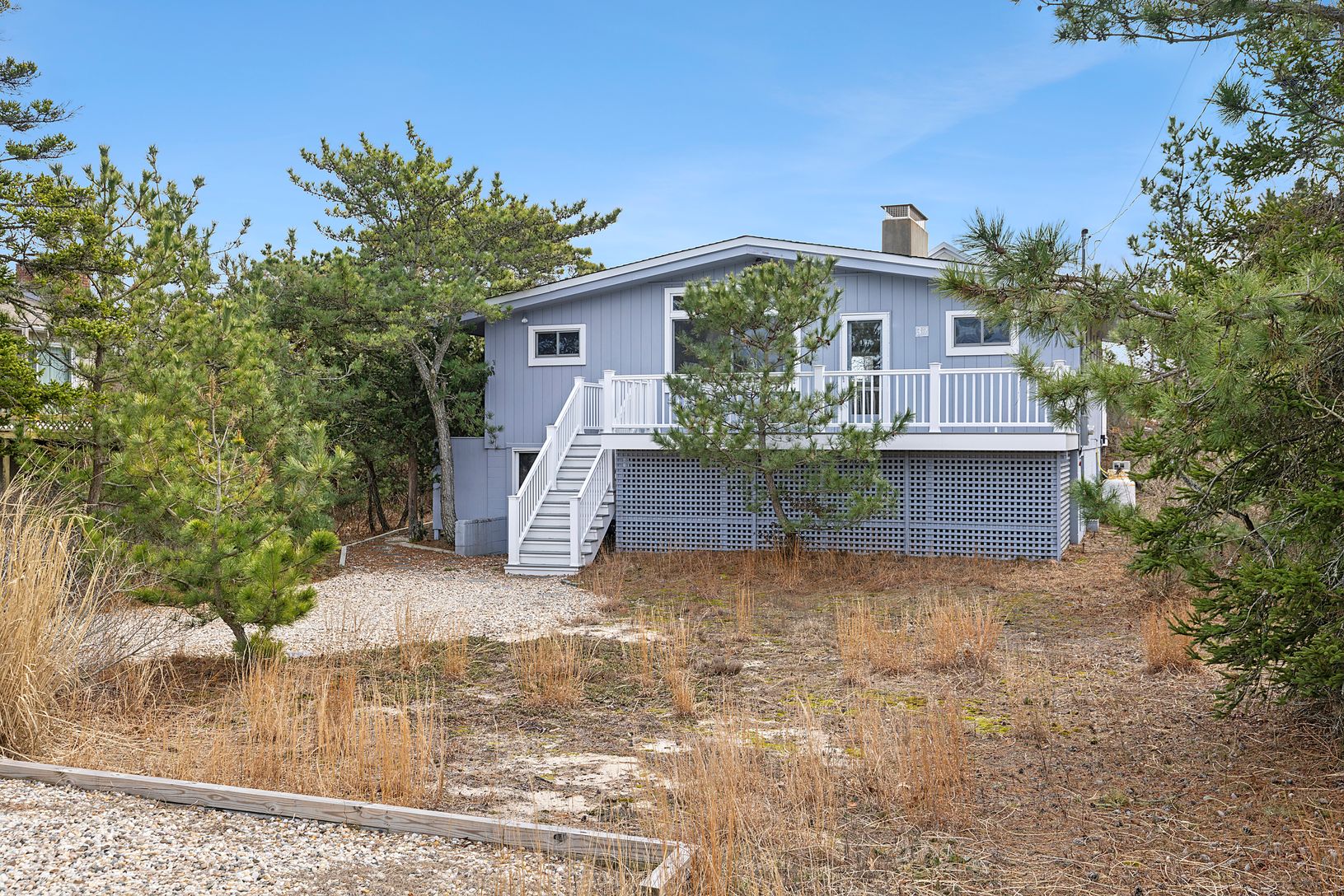  Parking + Driveway