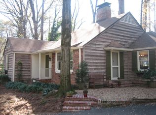 2102 Brookview Dr NW, Atlanta, GA 30318