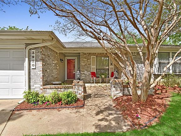 2nd image of 3920 Cedarwood Ct