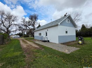 205 Warwick St, Neville, SK S0N1T0