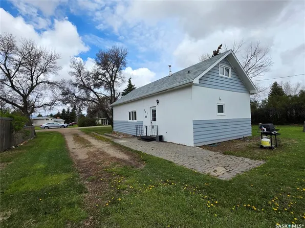 205 Warwick STREET, Neville, SK S0N 1T0