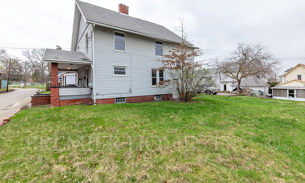 2 bed, 1150 sqft, $995 — Photo 3