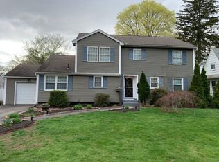 15 Rogers Ave, West Springfield, MA 01089