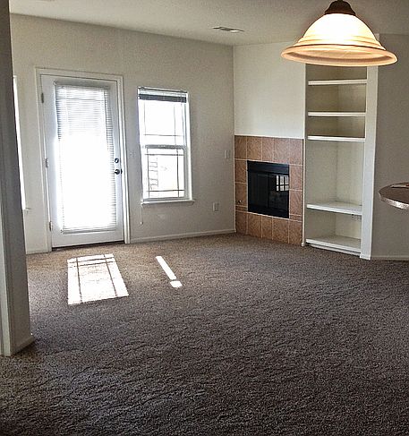 Living Room with Gas Fireplace