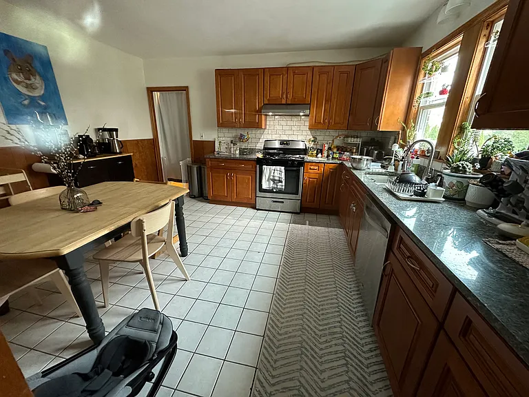 248 Pearl St #248 — Photo 8
