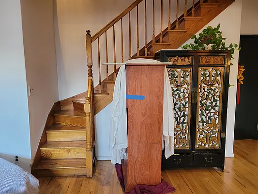 Rented by Chartwell Manhattan Realty | media 27