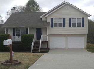 4066 Parks Rd, Flowery Branch, GA 30542