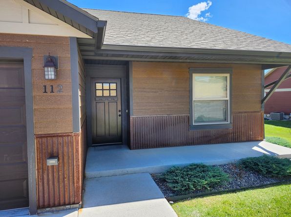 112 Molly Dr