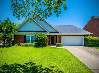 28 Williamsburg Pl, Dothan, AL 36305