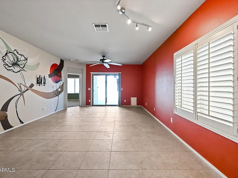 26182 W Tonto Ln — Photo 14