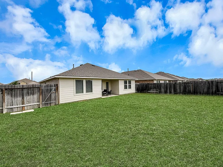 22827 Ginosa Trl — Photo 38