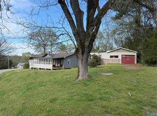 103 S Court St, Gadsden, AL 35904