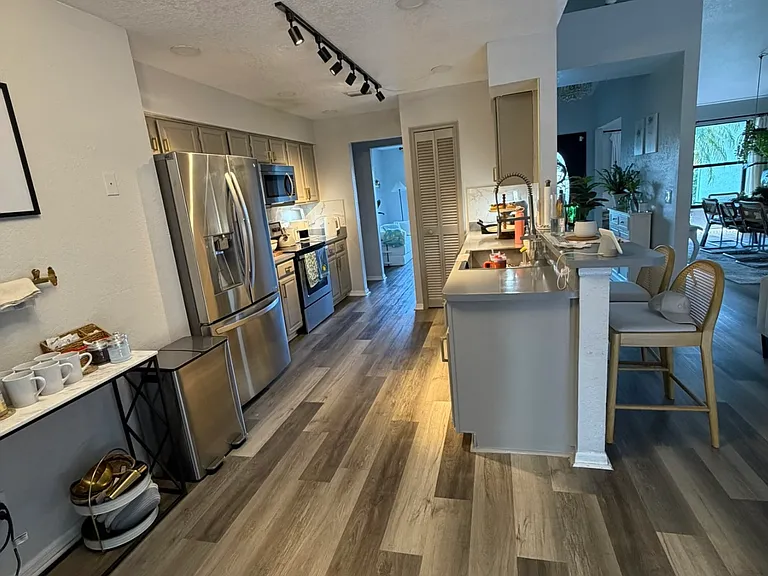 2024 SW Monterrey Ln — Photo 12
