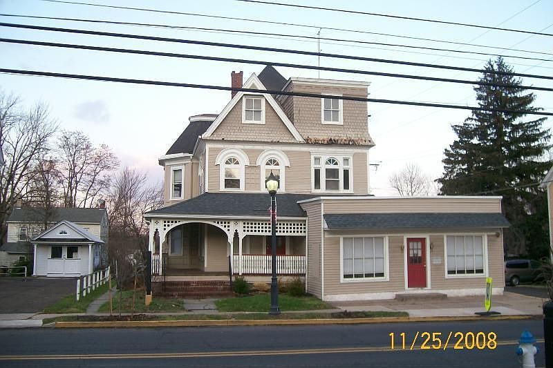 94 S Main St, Yardley, PA 19067 Zillow