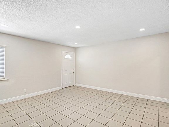 3rd image of 13207 Joshua Rd