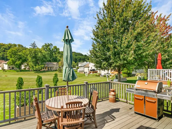 2309 American Legion Dr, Cross Plains, WI 53528