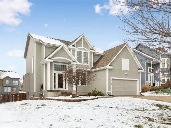 12118 S Monroe St, Olathe, KS 66061