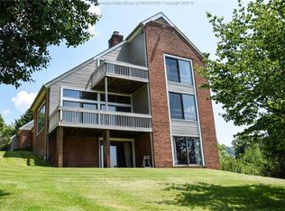 71 Pigeon Roost Rd, Chapmanville, WV 25508