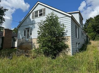 2754 Ritter Dr, Shady Spring, WV 25918