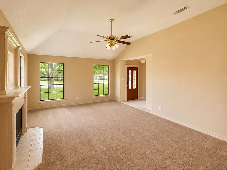 159 Corkwood St — Photo 4