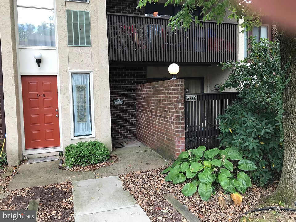 2nd image of 3 Aspen Way #316
