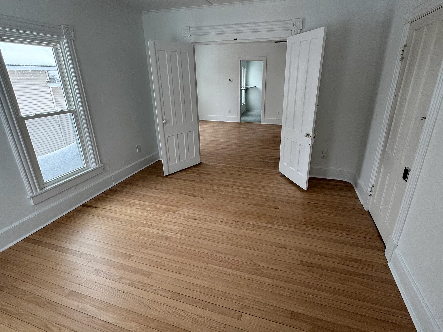 41 Temple St — Photo 2