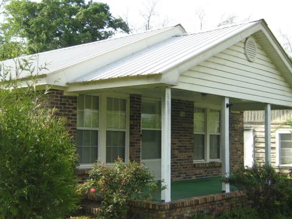 1761 Alabama St, Alford, FL 32420